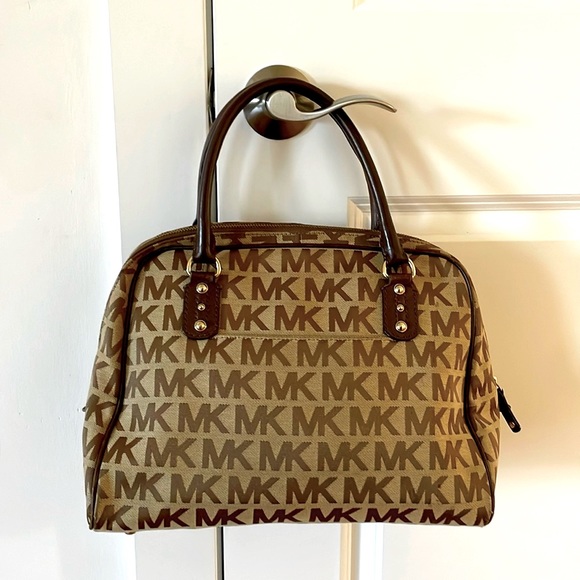 Michael Kors Handbags - MK logo - Limited edition handbag